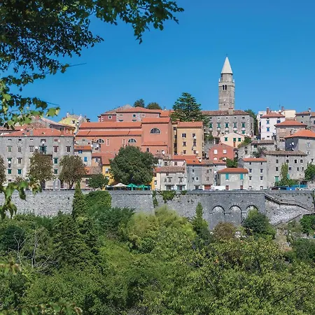 Apartment Amazing In Labin With Kitchen *