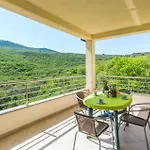 Apartamento Marina Iv *